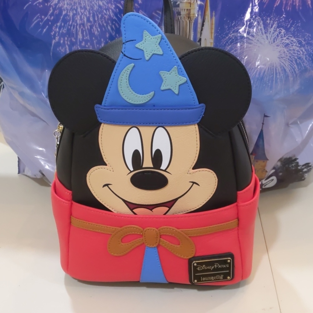 Loungefly Disney Fantasía Sorcerer Mickey backpack